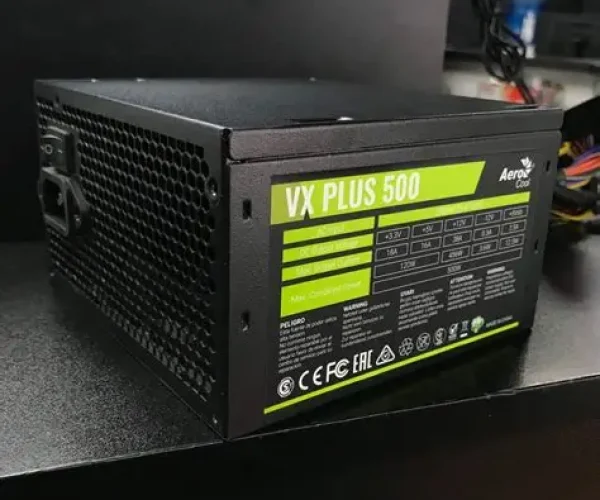 Aerocool VX PLUS 500W  PSU - ATX 24 PIN; 1x 4+4PIN CPU; 3x SATA; 3x PATA; 1x PCIe 6+2PIN