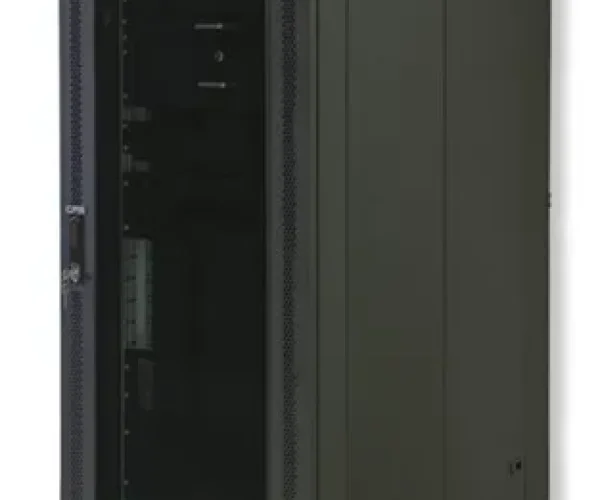 42U CP server / networking cabinet  4x uprights 4x feets Incl Gland + Screws