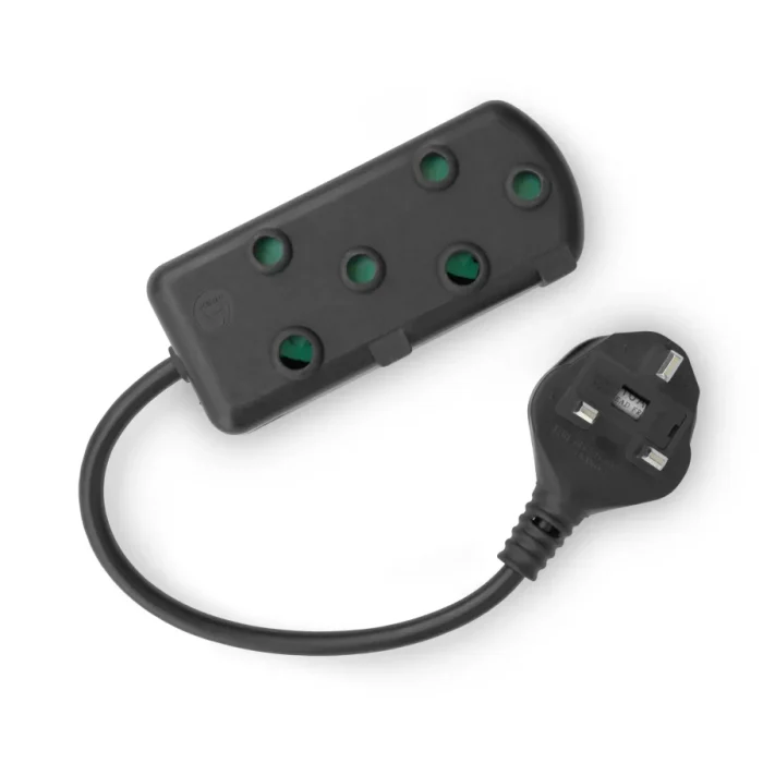 RCT 2 SA SOCKET MULTIPLUG WITH UK PLUG - Black